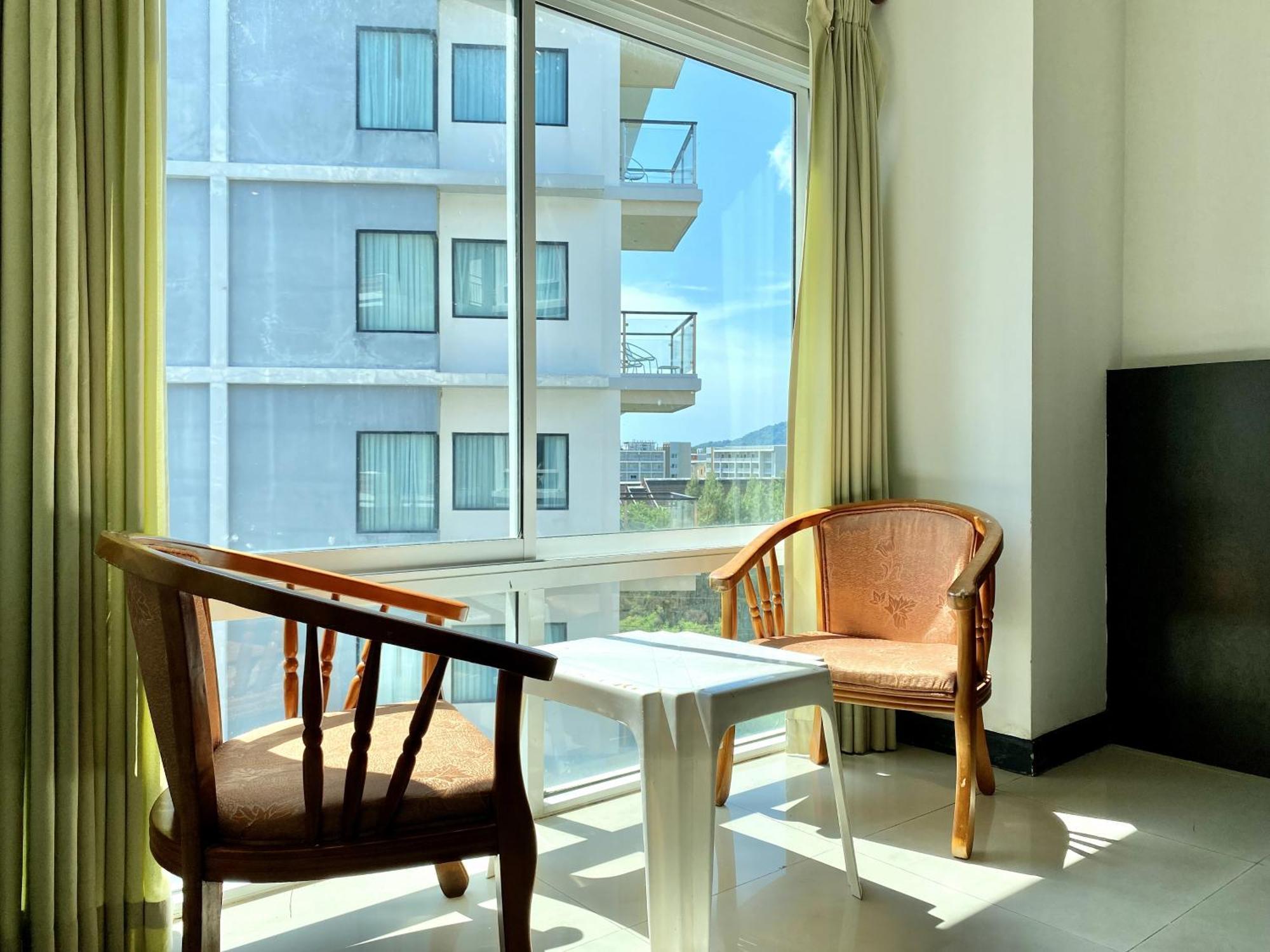 Apk Resort Patong Exterior foto